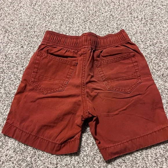 Hanna Andersson Brick Red Kids Shorts - Picture 3 of 3